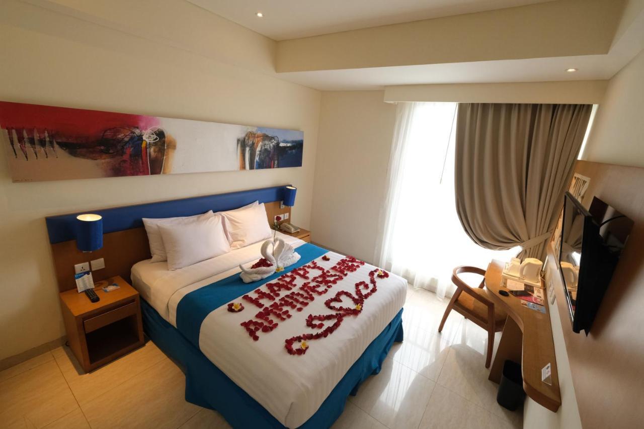 Zia Hotel Kuta Кута Экстерьер фото