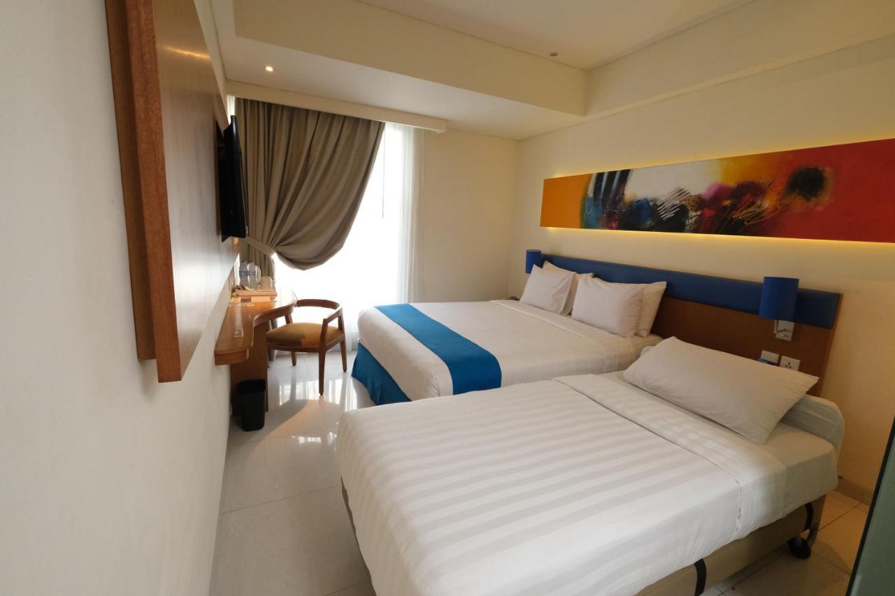 Zia Hotel Kuta Кута Экстерьер фото