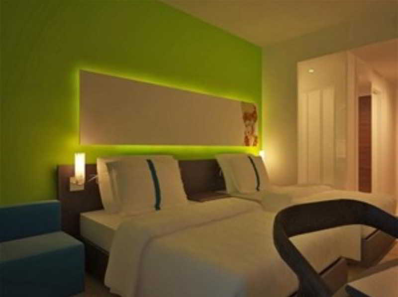 Zia Hotel Kuta Кута Экстерьер фото
